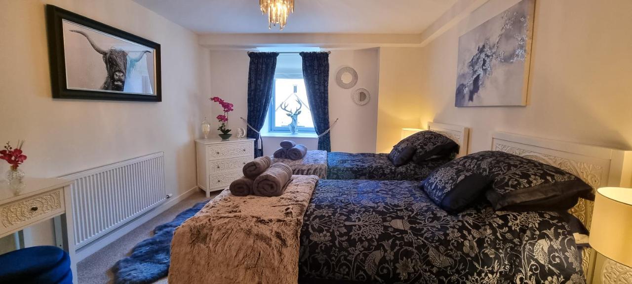 Loch Ness - Luxury Highland Retreat In Scotland Apartamento Fort Augustus Exterior foto
